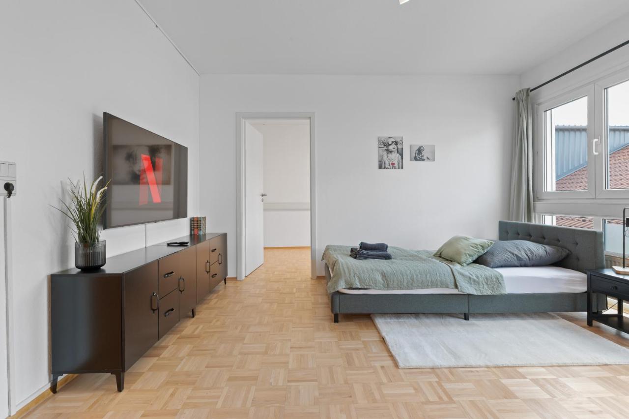 Lemon Suites Hildrizhausen - Ideal Fuer Teams Und Monteure Exterior foto